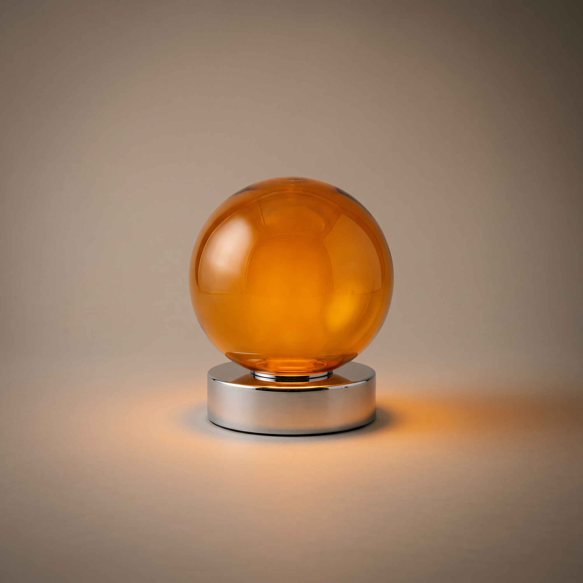 tama glass lamp