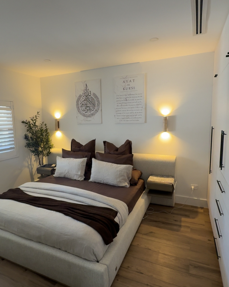 travertine & walnut wall lamp