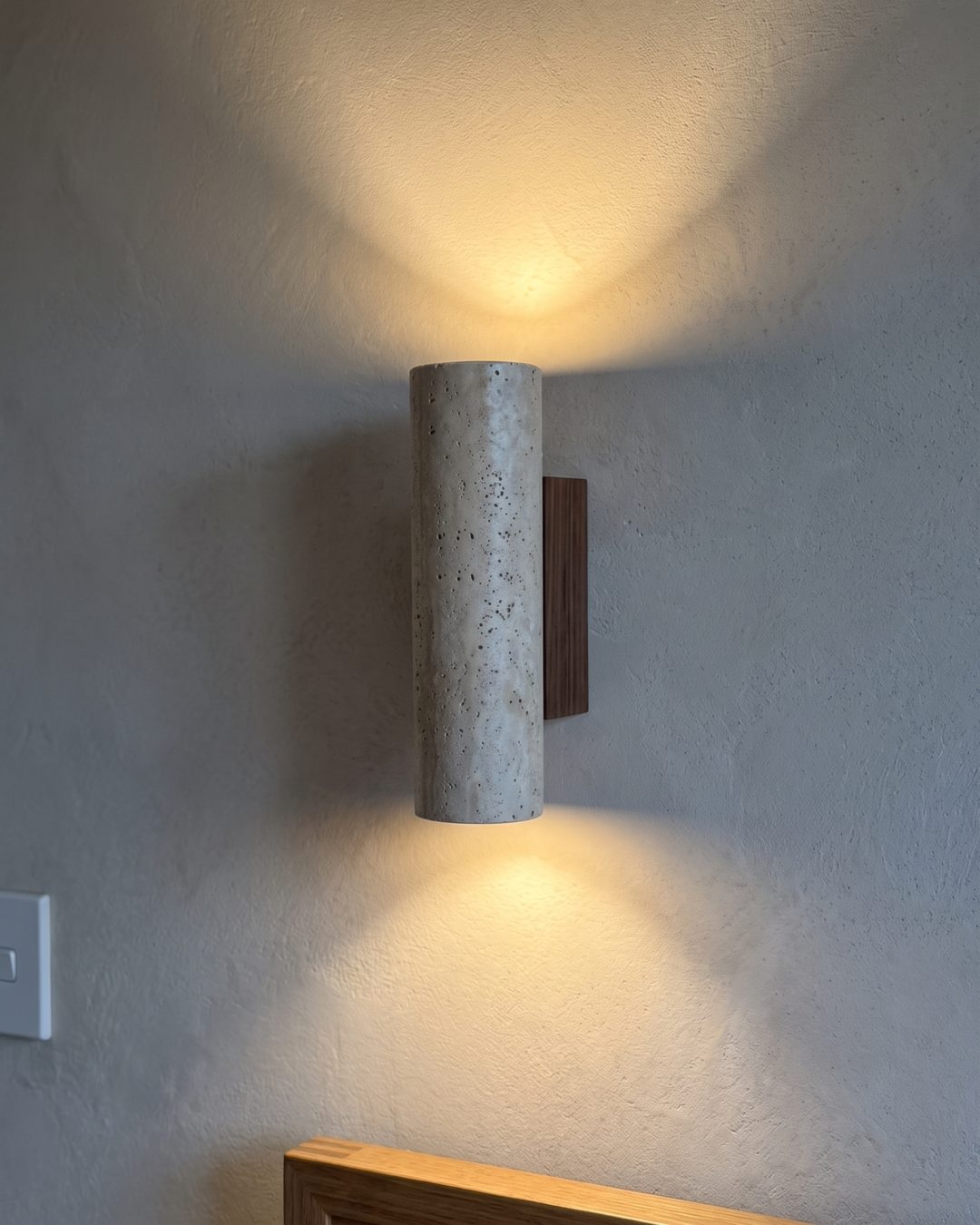 travertine & walnut wall lamp